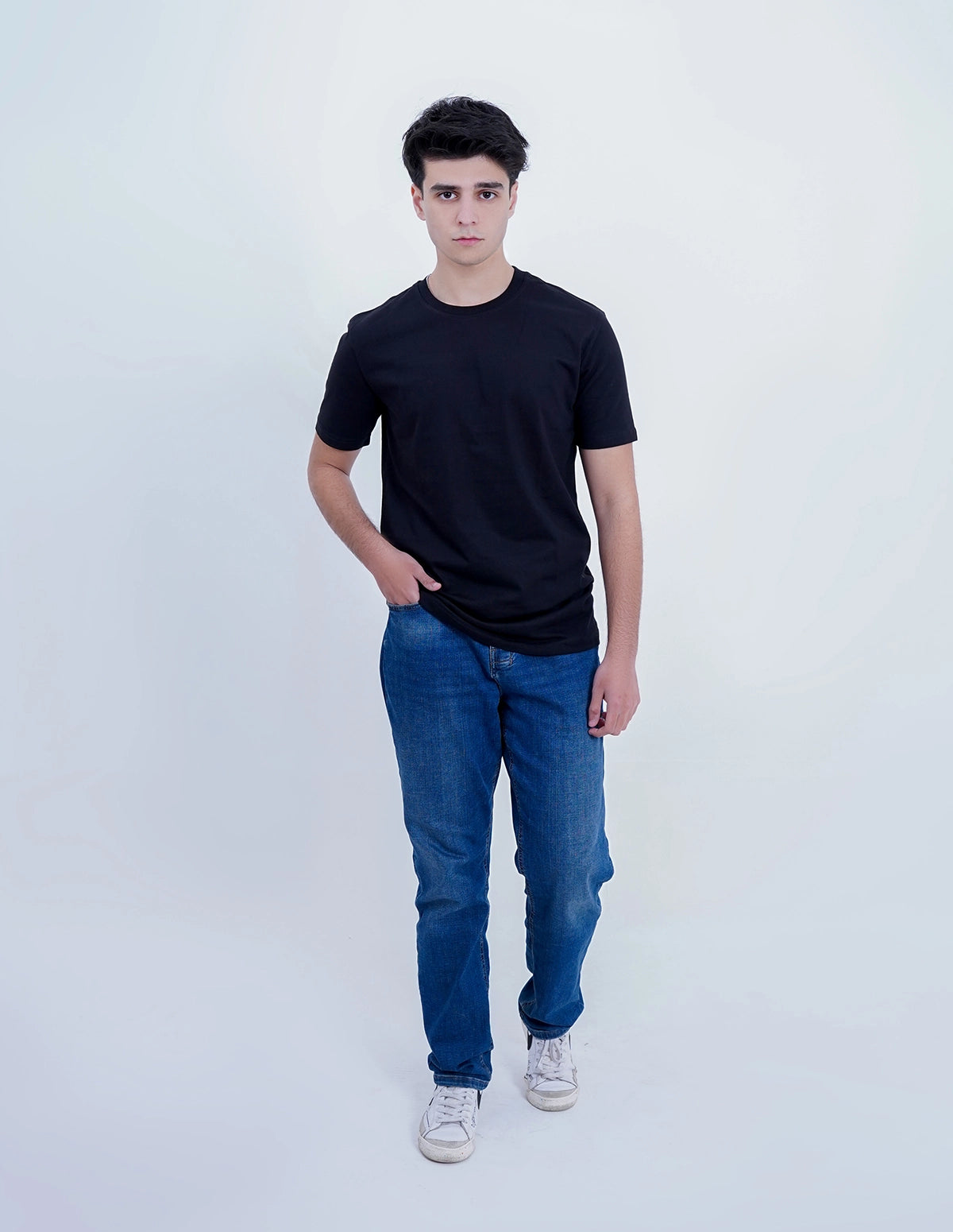 Best T-Shirts for Men – Casual Regular Fit Cotton T-Shirt in Pakistan